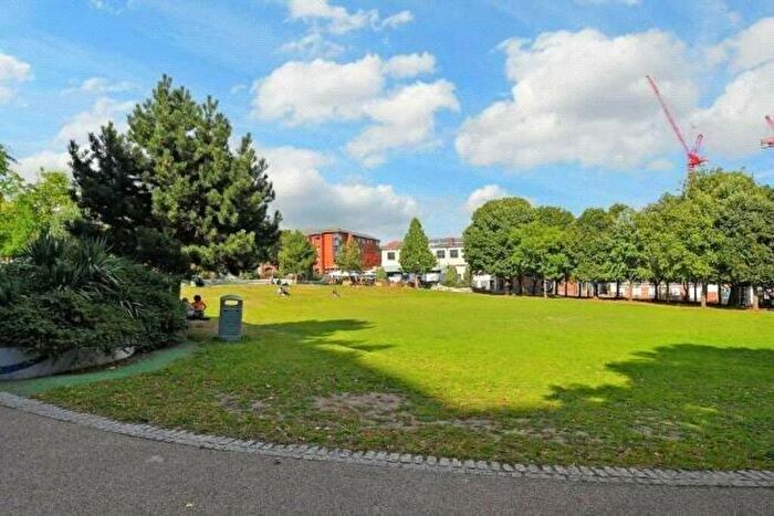 1 Bedroom Apartment For Sale In West One City, Fitzwilliam Street, Sheffield, S1
