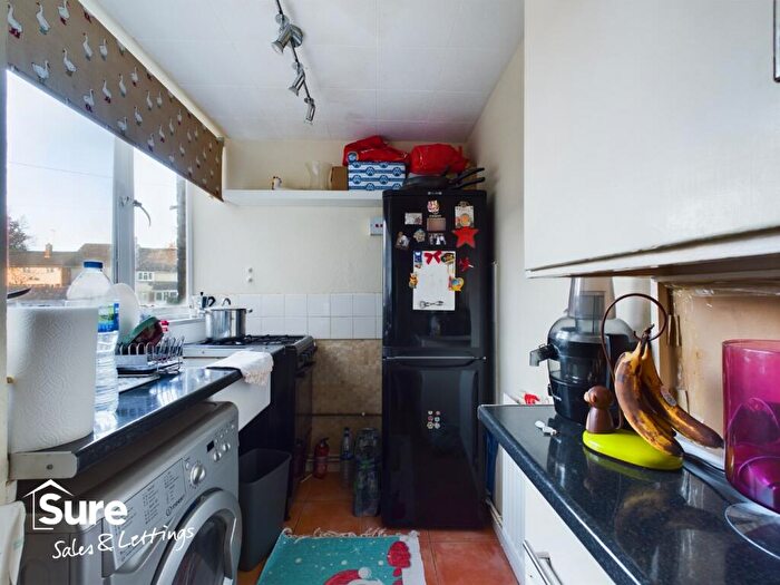 1 Bedroom Flat For Sale In Hasedines Road, Hemel Hempstead, Hertfordshire, HP1