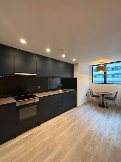 Apartment To Rent In The Strand, Liverpool, L2