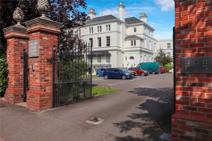 2 Bedroom Flat To Rent In Pittville Circus Road, Cheltenham, GL52
