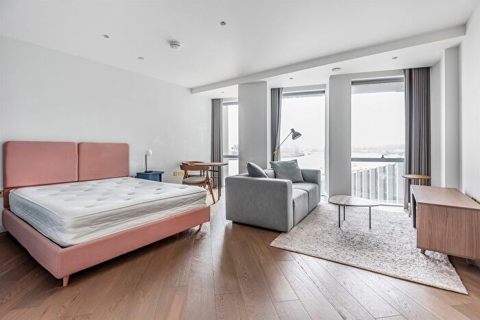 Studio To Rent In No., Upper Riverside, Cutter Lane, Greenwich Peninsula, SE10