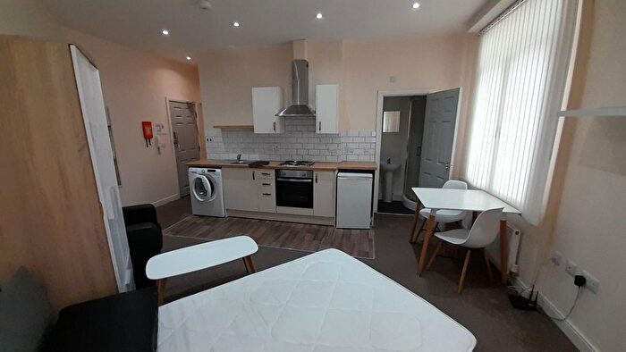 Studio To Rent In Flat, Westgate, Wakefield, WF2