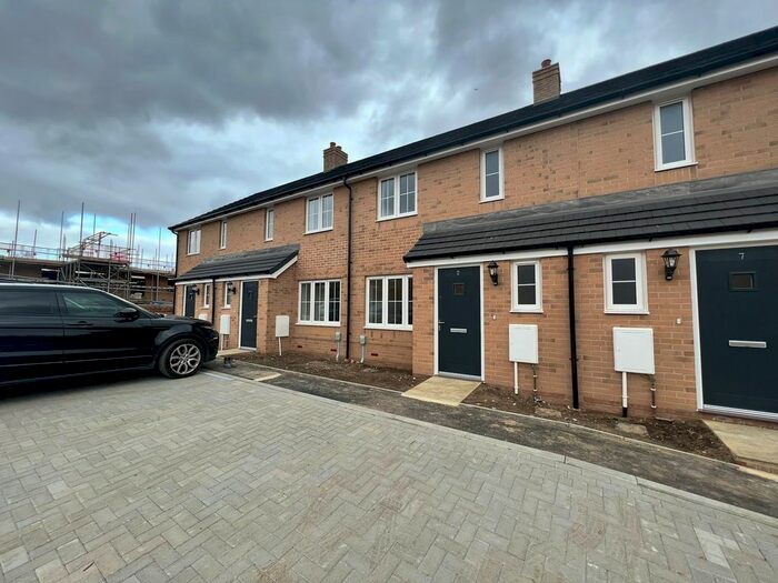 3 Bedroom Terraced House To Rent In Hectare Lane, Northfleet, Gravesend, DA11