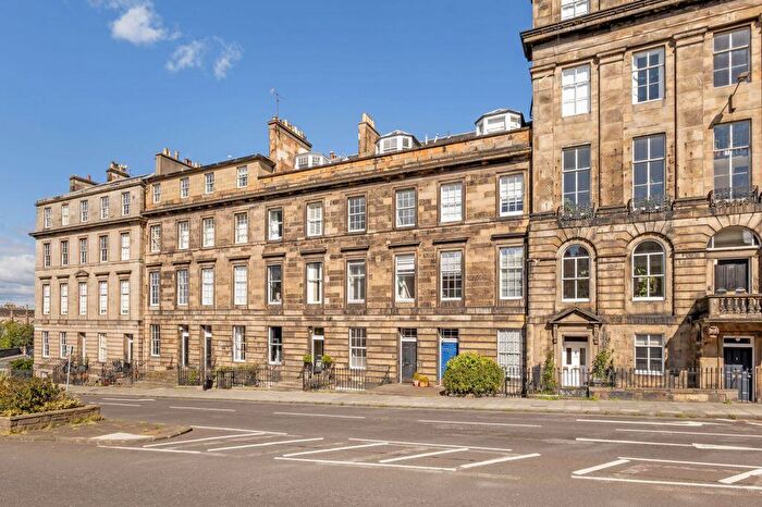 3 Bedroom Duplex For Sale In / Randolph Cliff, West End, Edinburgh, EH3