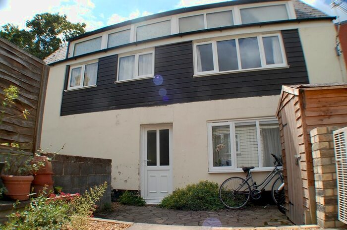 2 Bedroom Flat To Rent In Mill Road, Cambridge, CB1