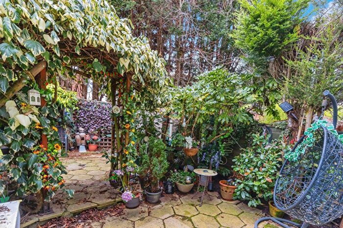 4 Bedroom Town House For Sale In Hurley Drive, Cheadle Hulme, Cheadle, Greater Manchester, SK8