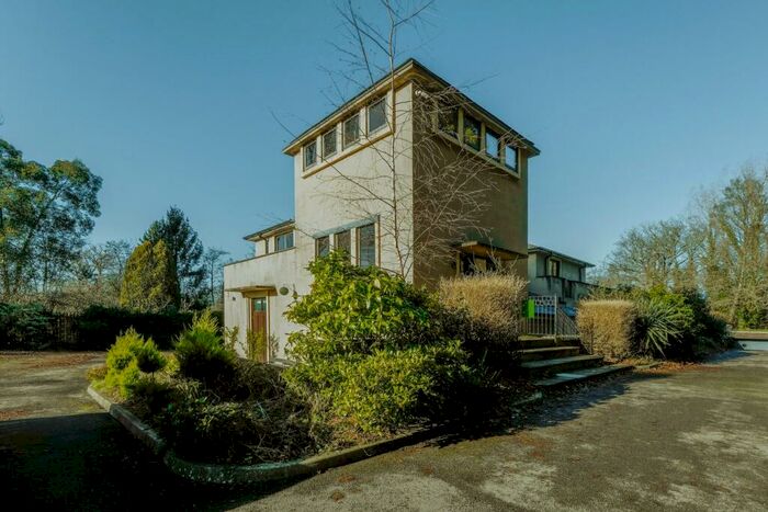 5 Bedroom Cottage To Rent In Church Close, Frampton Cotterell, Bristol, BS36