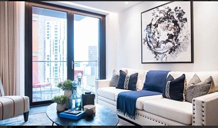 1 Bedroom Flat To Rent In Charles Clowes Walk, London, SW11