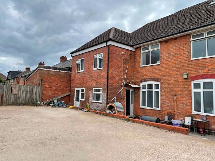 2 Bedroom Flat To Rent In Drews Lane, Birmingham, B8