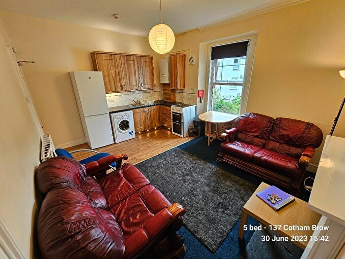 4 Bedroom Maisonette To Rent In Cotham Brow, Cotham, Bristol, Avon, BS6