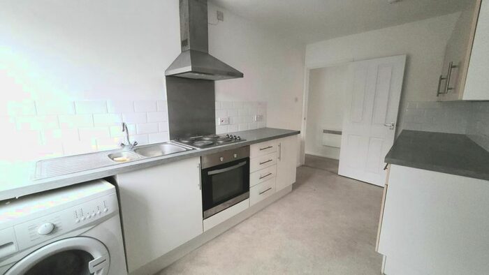 2 Bedroom Flat To Rent In Shenley Road, Borehamwood, WD6