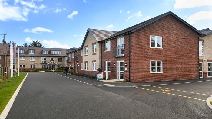 1 Bedroom Retirement Property For Sale In Park Road, Diss, Norfolk, IP22