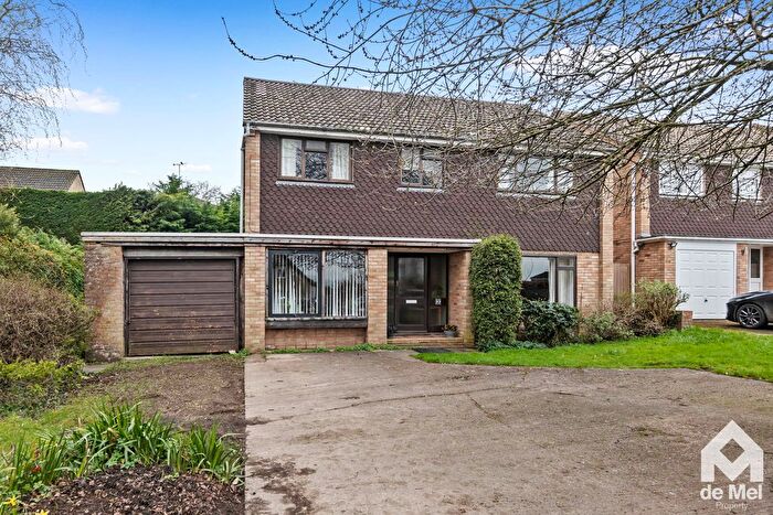 4 Bedroom Detached House For Sale In Gretton Road, Winchcombe, GL54