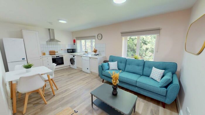 3 Bedroom Flat To Rent In D, Elm House, Cranmer Street, NG3