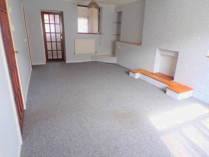2 Bedroom Terraced House To Rent In High Street, Treorchy, Rhondda Cynon Taff., CF42