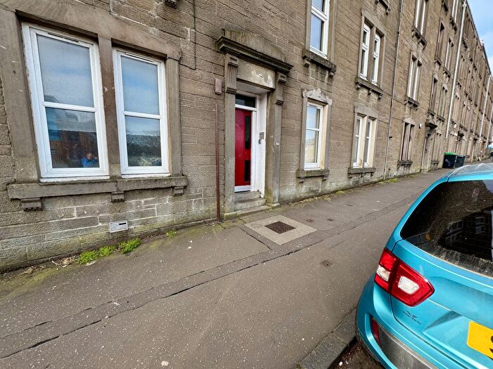 2 Bedroom Flat To Rent In Dundee, Angus, DD2