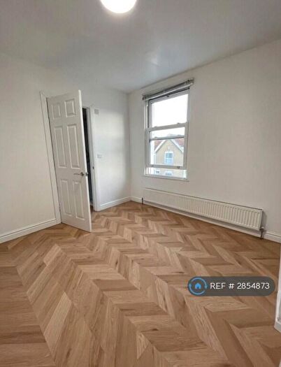 3 Bedroom Detached House To Rent In Bellvue Park Brislinton, Bristol, BS4