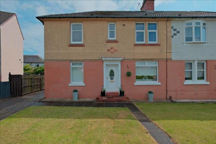 2 Bedroom Apartment To Rent In Rose Crescent, Burnbank, Hamilton, ML3