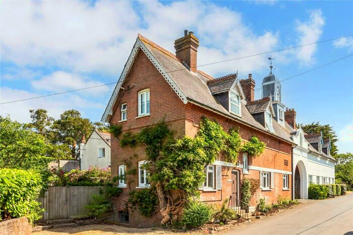 4 Bedroom Semi-Detached House For Sale In East Hoathly, Lewes, East Sussex, BN8