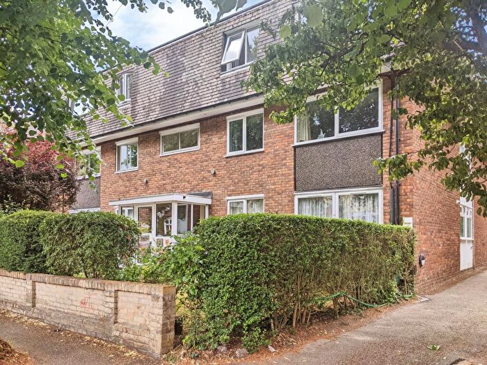1 Bedroom Flat To Rent In Onslow Gardens, Wallington, SM6