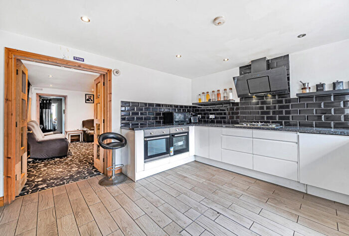4 Bedroom Terraced House For Sale In Hassell Drive, Bristol, BS2