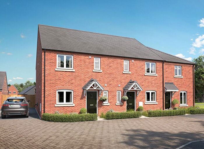 3 Bedroom Semi-Detached House For Sale In Maple Rise, Thorn Road, LU5