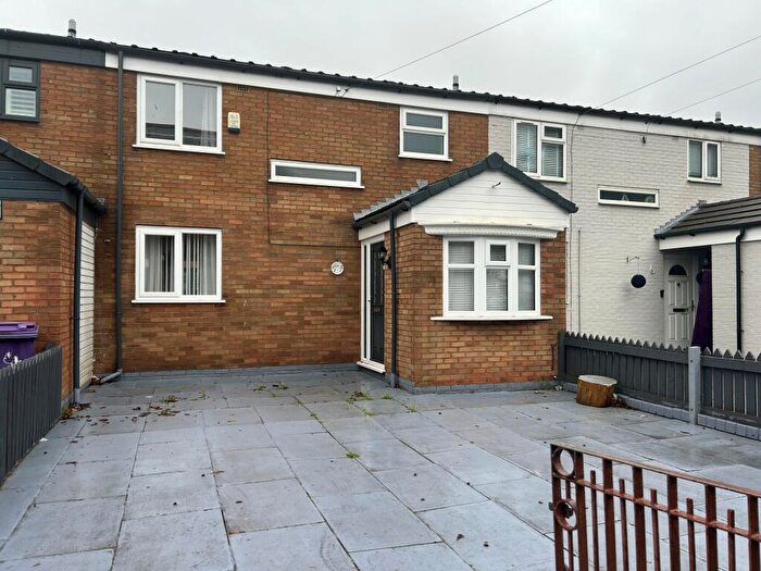 3 Bedroom House To Rent In Marsden Street, L6