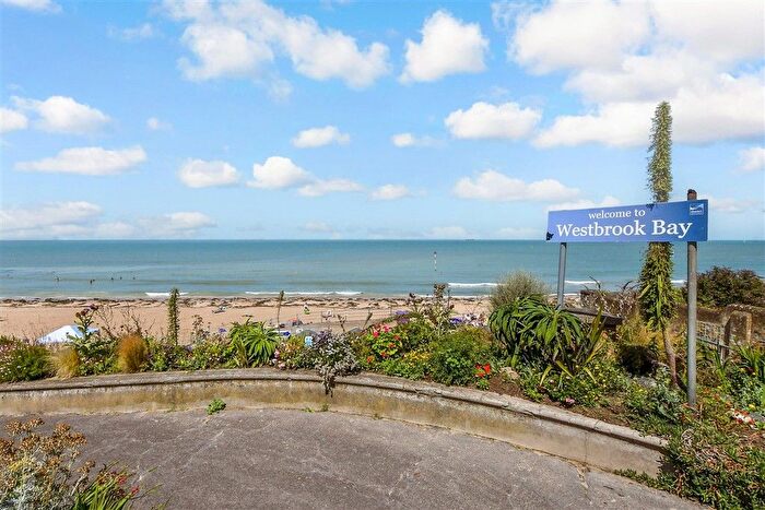 2 Bedroom Flat For Sale In Canterbury Road, Margate, Kent, CT9