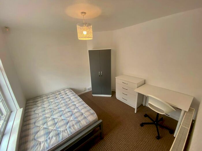 1 Bedroom House To Rent In &#;pppw ** Charnock Avenue **, NG8