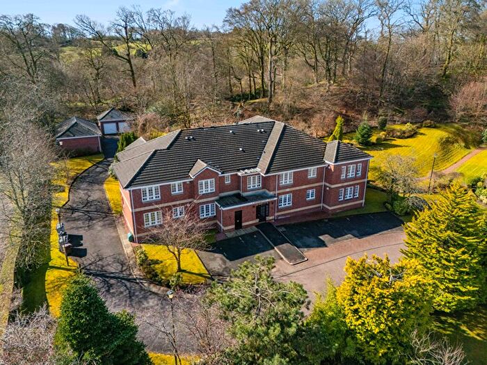 3 Bedroom Apartment For Sale In Rosemount Court, Newton Mearns, G77