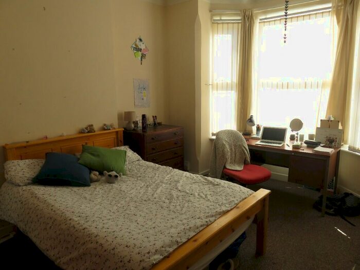 4 Bedroom Terraced House To Rent In Trinity Avenue, Nottingham, Nottinghamshire, NG7