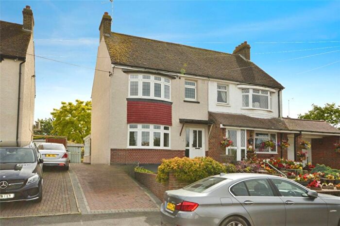 3 Bedroom Semi-Detached House To Rent In Higham Road, Wainscott, Rochester, Kent, ME3