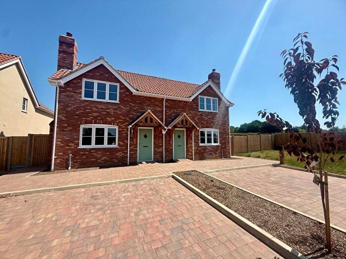 3 Bedroom Semi-Detached House For Sale In Flordon Road, Creeting St. Mary, IP6