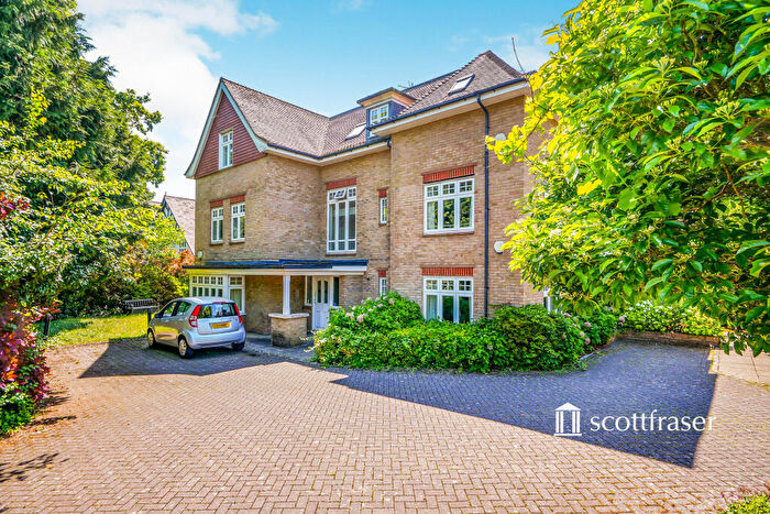 2 Bedroom Apartment To Rent In Banbury Road, Summertown, OX2