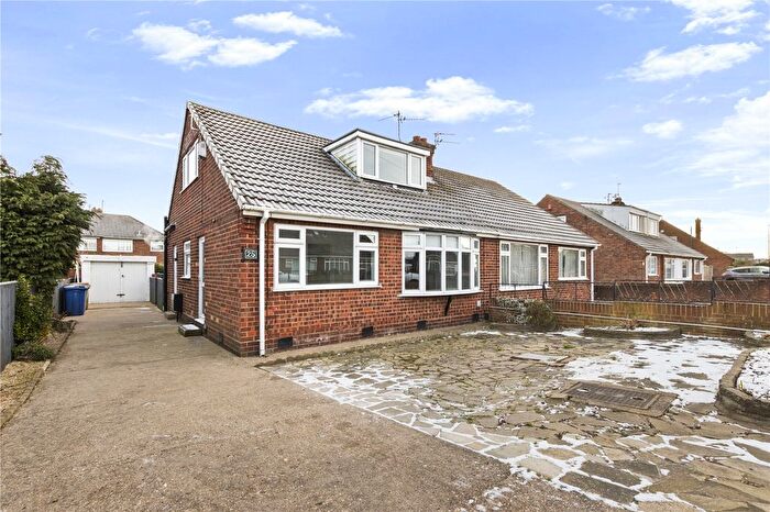 5 Bedroom Semi Detached House For Sale In Lavenham Road, Scartho, Grimsby, N E Lincs, DN33
