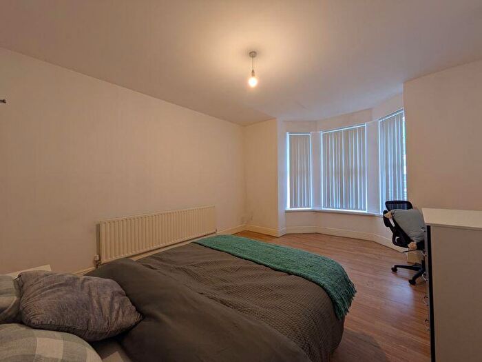 1 Bedroom Semi-Detached House To Rent In Incredible Shared-Home On Gregory Boulevard, NG7