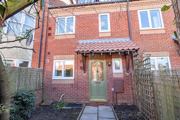 3 Bedroom Terraced House For Sale In Olivet Way, Fakenham, NR21