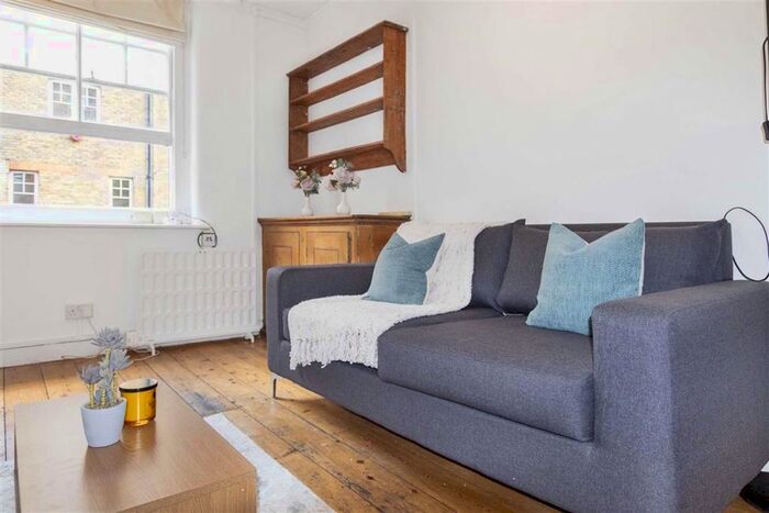 1 Bedroom Flat To Rent In Parker Mews, London, WC2B