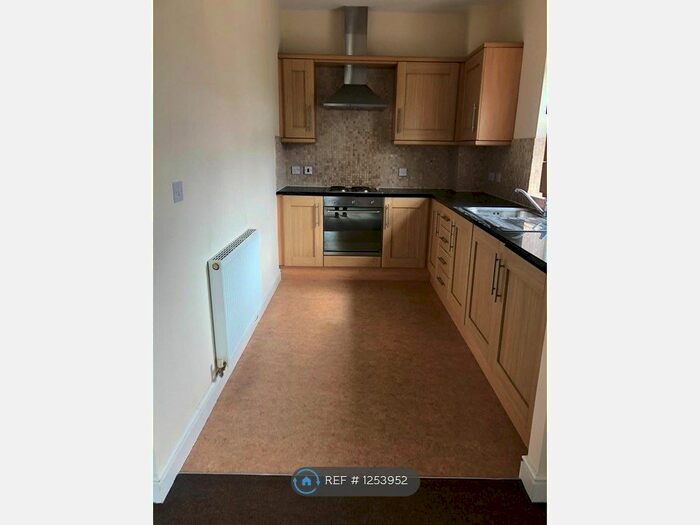 1 Bedroom Flat To Rent In Railway Terrace, Normanton WF6