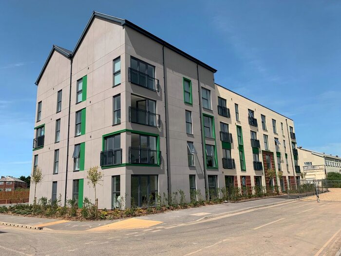 2 Bedroom Flat To Rent In Foundry Lane, Chippenham, SN15