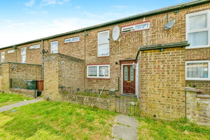 3 Bedroom Terraced House For Sale In Canterbury Way, Stevenage, Hertfordshire, SG1