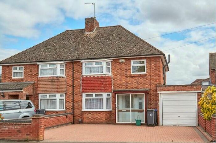 4 Bedroom Semi-Detached House To Rent In Southway, Leamington Spa, CV31