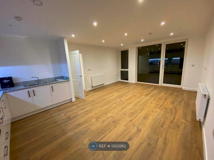 2 Bedroom Flat To Rent In Mahindra Way, London E6