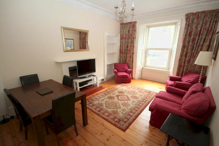 1 Bedroom Flat To Rent In Grindlay Street, Tollcross, Edinburgh, EH3