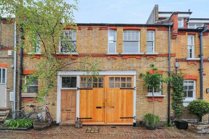 1 Bedroom Mews To Rent In Daleham Mews, Hampstead, NW3