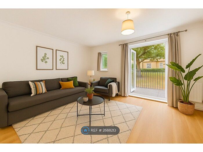 6 Bedroom Terraced House To Rent In Parnell Road, Stapleton, Bristol, BS16