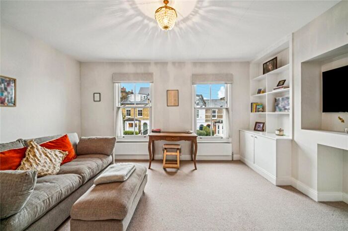 1 Bedroom Apartment For Sale In Eland Road, SW11