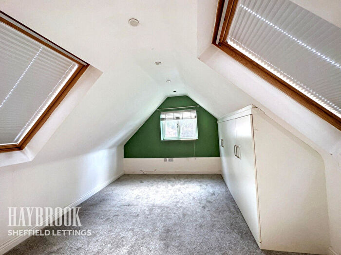 6 Bedroom Detached House To Rent In St Michaels Road, Sheffield, S35