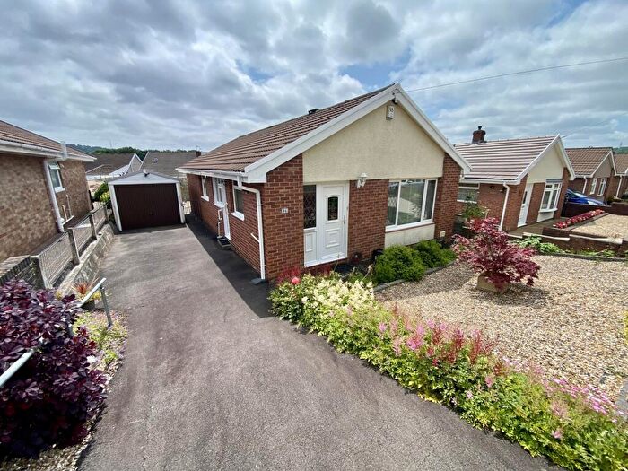3 Bedroom Detached Bungalow For Sale In Kingrosia Park, Clydach, Swansea, City And County Of Swansea., SA6