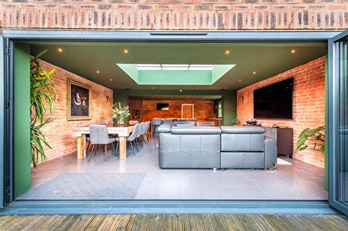 4 Bedroom Detached House For Sale In Hempstead Road, Hempstead, ME7